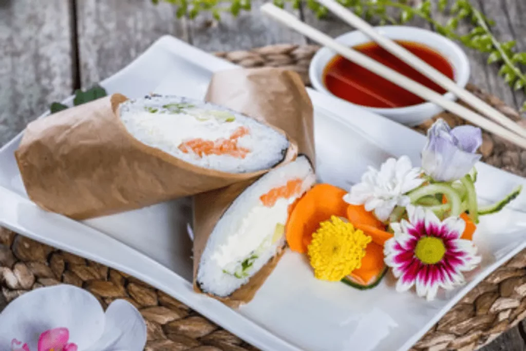 Explore seu lado criativo com o "Faça Você Mesmo" do Sushi Burrito - Liberte a imaginação e crie combinações saborosas e únicas.